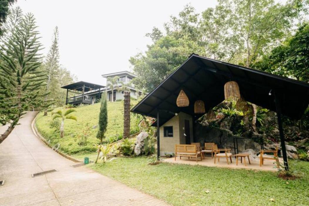 Grey Rock Mountain Cabin W/ Jacuzzi Balamban Dış mekan fotoğraf