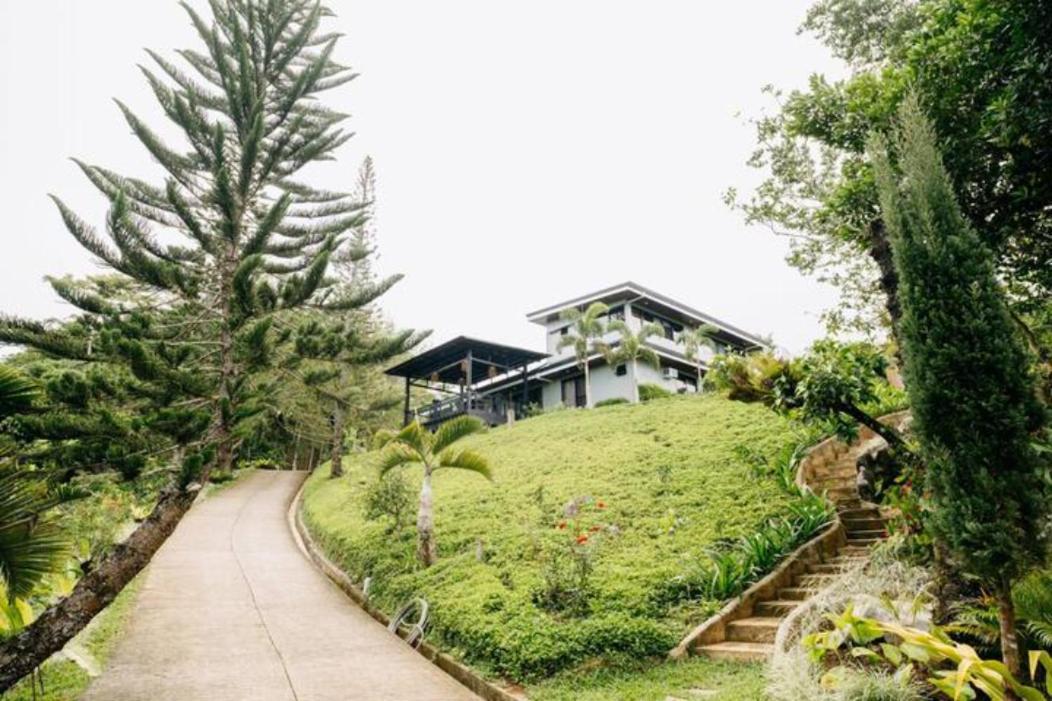 Grey Rock Mountain Cabin W/ Jacuzzi Balamban Dış mekan fotoğraf